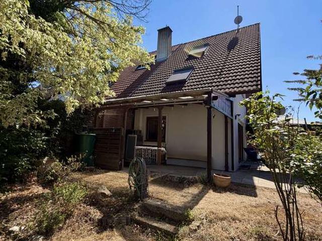 Haus zum Kaufen in Zirndorf 525.000,00 EUR 99 m²
