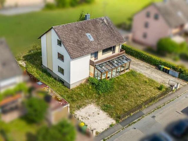 Haus zum Kaufen in Zirndorf 545.000,00 EUR 306 m²