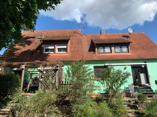 Haus zum Kaufen in Zirndorf 650.000,00 EUR 162 m²