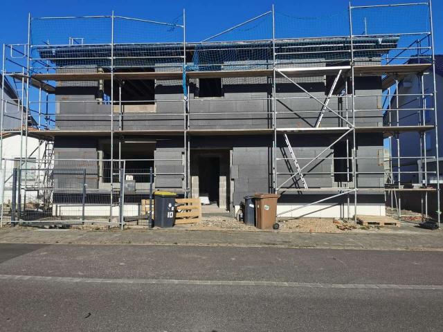 Haus zum Kaufen in Zülpich 299.000,00 EUR 240 m²