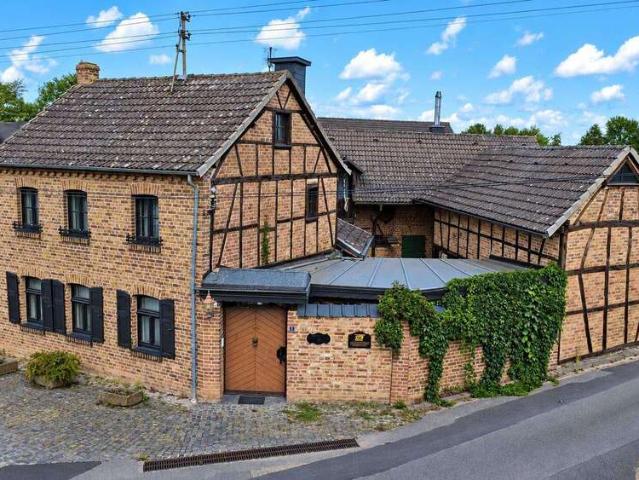 Haus zum Kaufen in Zülpich Nemmenich 339.000,00 EUR 177 m²