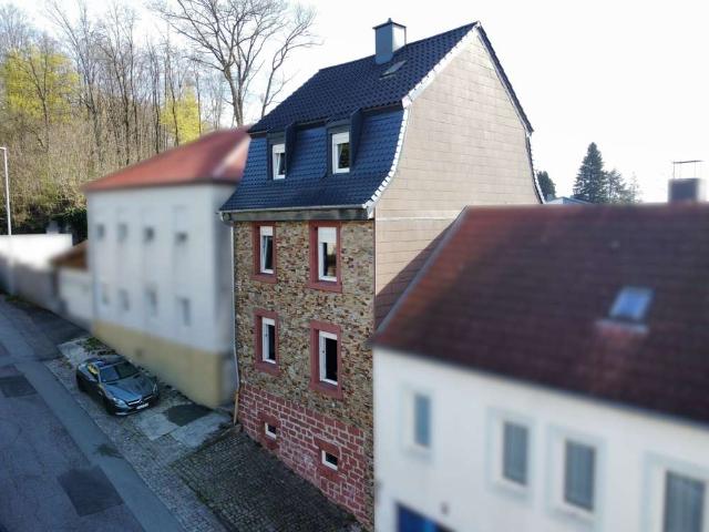 Haus zum Kaufen in Zweibrücken 250.000,00 EUR 120 m²