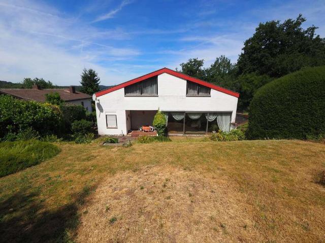 Haus zum Kaufen in Zweibrücken 300.000,00 EUR 214 m²