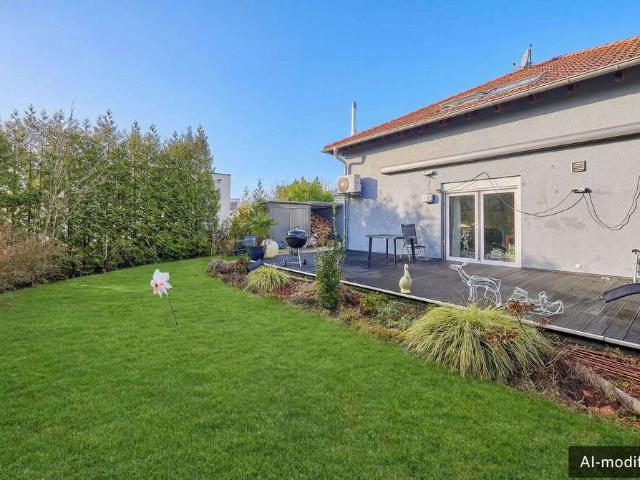 Haus zum Kaufen in Zweibrücken 365.000,00 EUR 182 m²