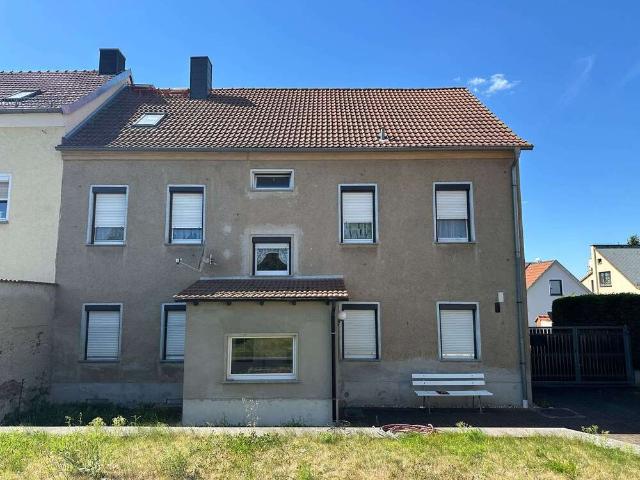 Haus zum Kaufen in Zwenkau 298.000,00 EUR 151 m²