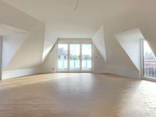 Haus zum Mieten in Bremen 1.794,00 € 123.75 m²