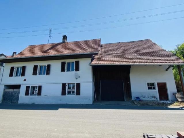 Haus zum Renovieren! Mit viel Potenzial