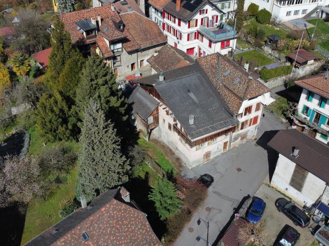 Haus zur Renovierung in ruhiger Umgebung