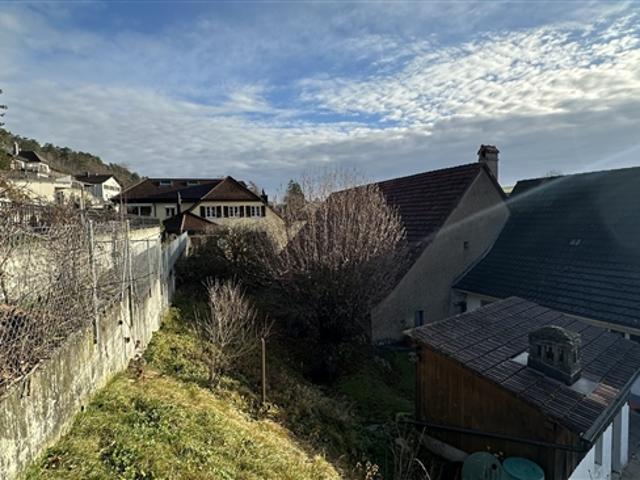 Haus zur Renovierung mit Projekt von 4 Wohnungen in Fontenais zum Verkauf