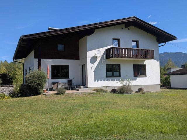 Haus zentral gelegen auf 1329m² Grund