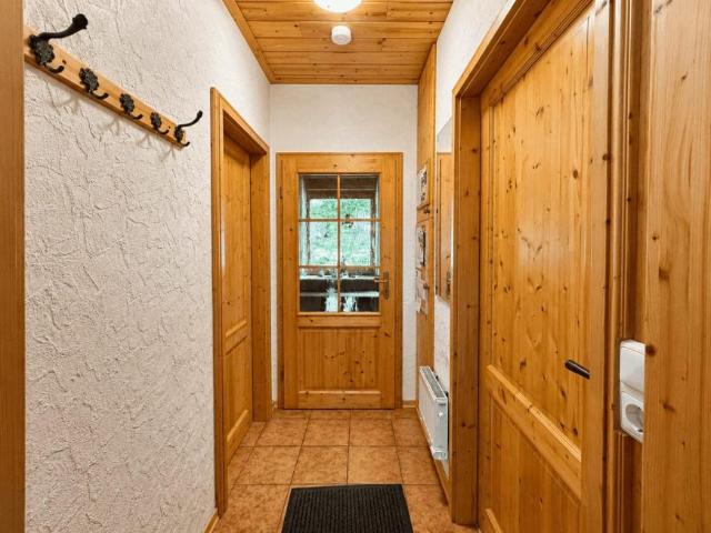 Haus 3 Schlafzimmer Zu Verkaufen Falkertsee Falkertsee 399000 ES103155084