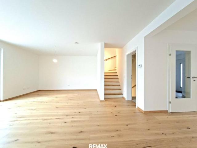 Haus 4 Schlafzimmer Zu Verkaufen Wien Wien 891900 ES104987325