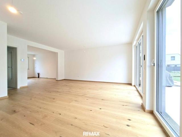 Haus 4 Schlafzimmer Zu Verkaufen Wien Wien 919900 ES106034343