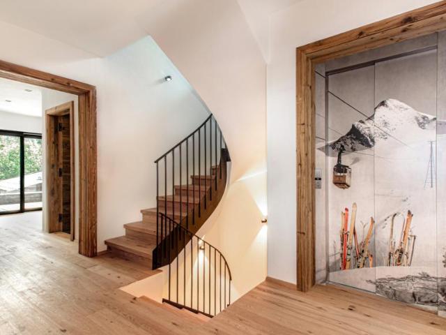 Haus 4 Schlafzimmer Zu Verkaufen Kitzbühel Kitzbühel 2975000 ES105086704