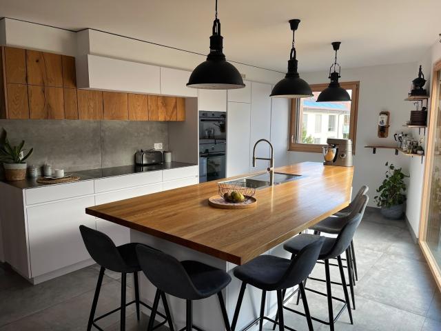 HAUS 61/2 ZIMMER IN VUISSENS FR, MÖBLIERT, BEFRISTET