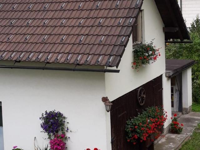 Haus 6 Schlafzimmer Zu Verkaufen Ferndorf AUT 300 ES104915495