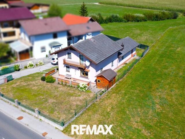 Häuschen mit Garten, Balkon & Garage in Lamprechtshausen