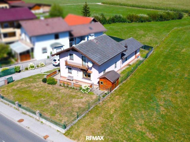 Häuschen mit Garten, Balkon & Garage in Lamprechtshausen