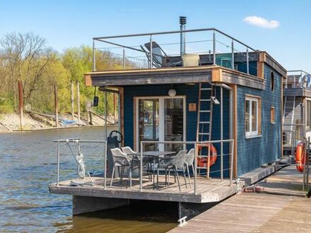 Hausboot MARIANNE buchen, Urlaub Ferienhaus auf dem Wasser