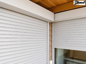 Hausgefühl statt Wohnung! 95 m² Maisonette mit Terrassengarten, Dachterrasse & 2 TG Plätzen inklusive