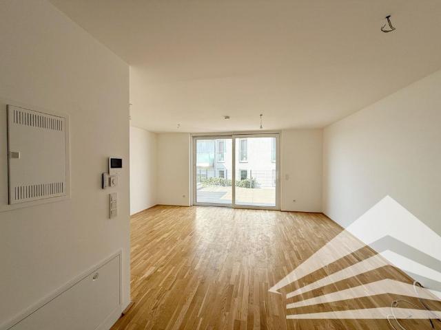 Hausgefühl: 75 m² Maisonette mit großer Terrasse! Bad mit Wanne und Dusche!