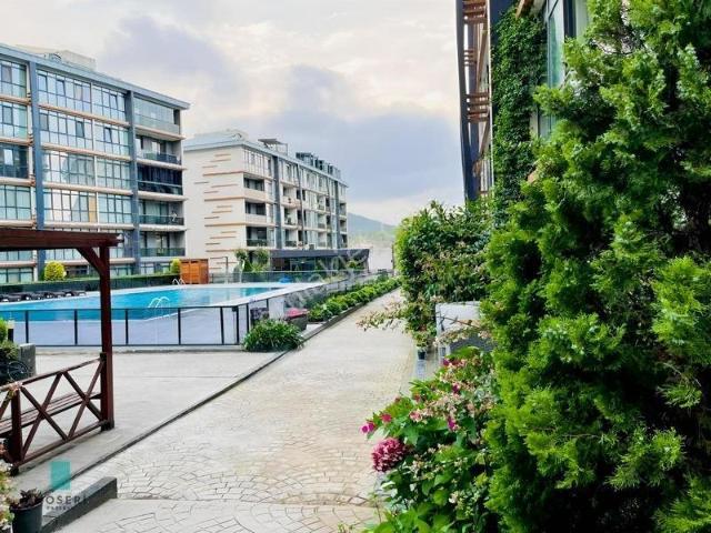 Havuz Ve Peyzaj Cephe Kiralık 3+1 Site İçi Bahçe Katı