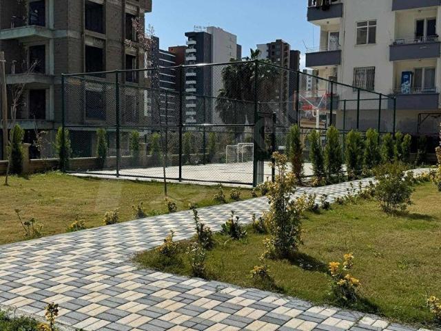 HAVUZLU KİRALIK DAİRE