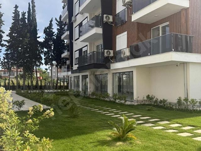 HAVUZLU SİTE İÇİ ANA YOLA YAKIN ARA KAT 1 + 1