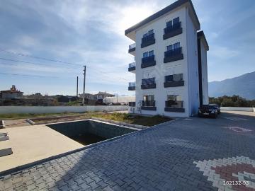 HAVUZLU SİTEDE FIRSAT 1+1 YATIRIMLIK & OTURUMLUK