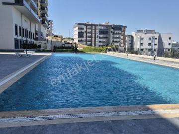 Kuşadası, Aydın ili, Ege Bölgesi - Uüzme havuzu