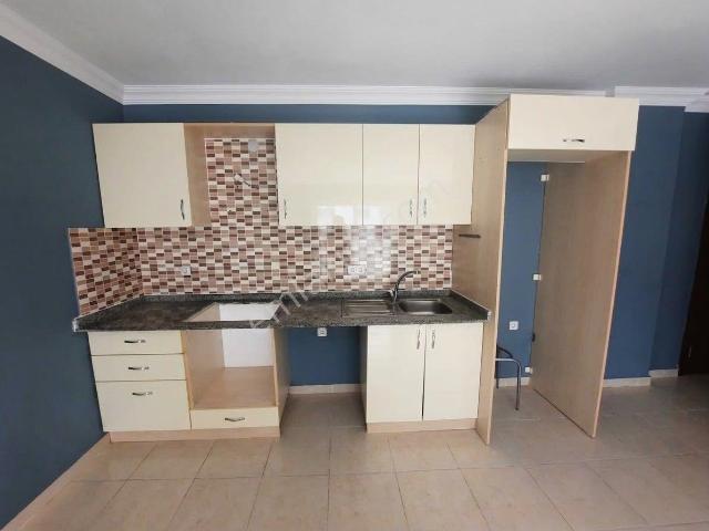 Havuzlu Site İçinde Asansörlü 2+1 Geniş Daire