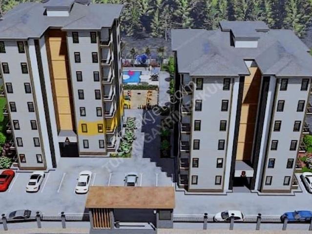 Havuzlu Sitede 2. Kat Konforu Serik Belek Yolu!