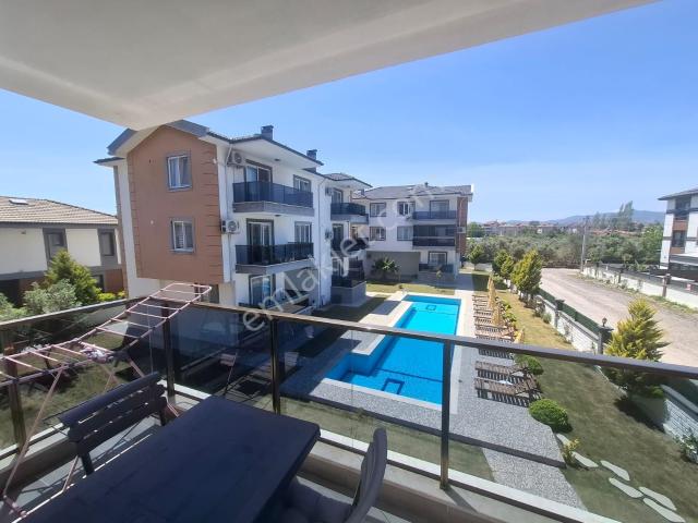 Havuzlu Sitede Aileye Uygun 6 Kişilik Günlük Kiralık Daire