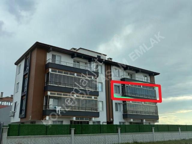 Havuzlar Mahallesinde Ara Kat Satılık 2+1 Daire
