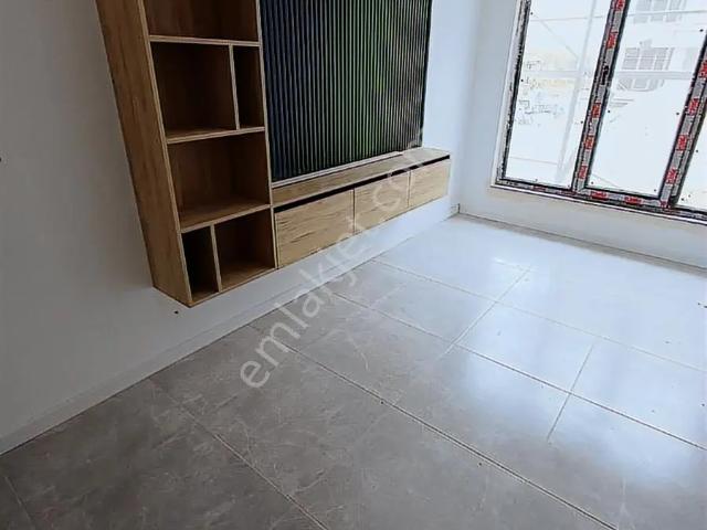 Havaalanı Yakını Bağımsız Mutfaklı Satılık 1+1