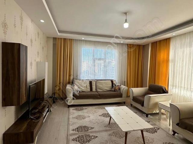 Havaalanı Kavşağı Civarı 3+1 2 Daire Üzeri Acildir