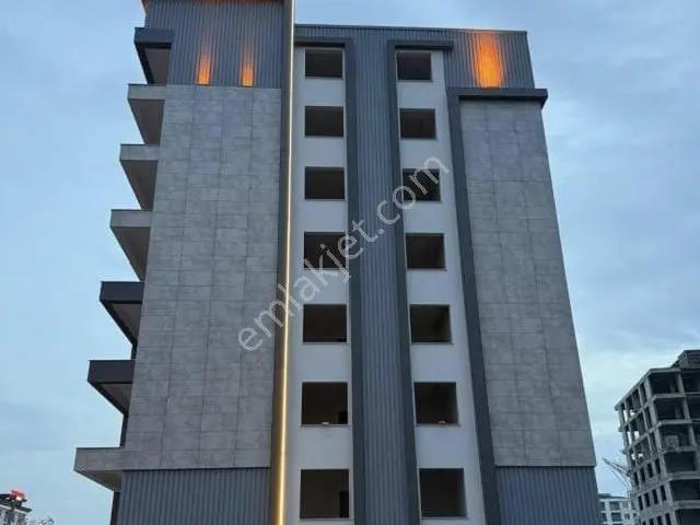 Havaalanı Kavşağı Selenium Yapı 2+1 Lüks Daire