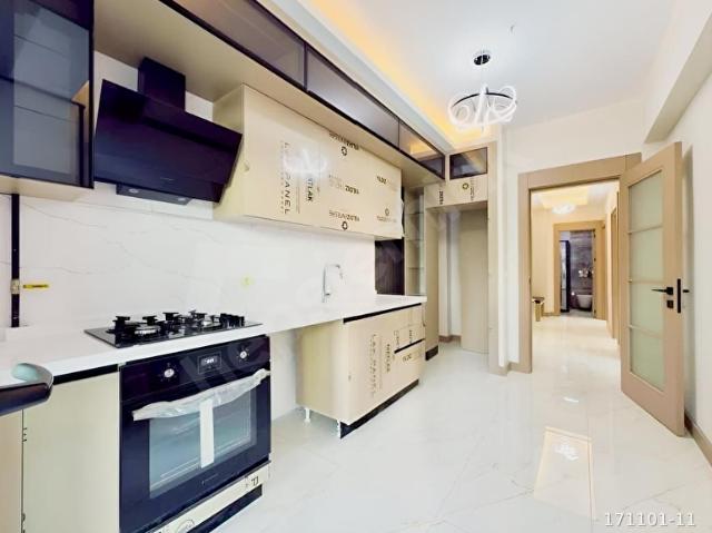 HAVAALANI PROTOKOL YOLU ÜZERİ PRESTİJLİ GENİŞ 2+1 SIFIR DAİRE