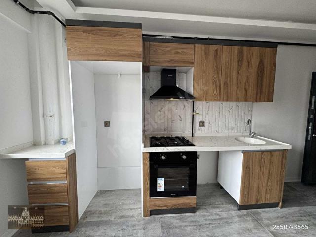 HAVAALANI VE Y.BEYAZIT ÜNİ. YANINDA ULTRA LÜKS KİRALIK 1+1 DAİRE