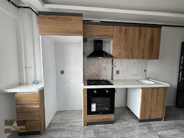 HAVAALANI VE Y.BEYAZIT ÜNİ. YANINDA ULTRA LÜKS KİRALIK 1+1 DAİRE