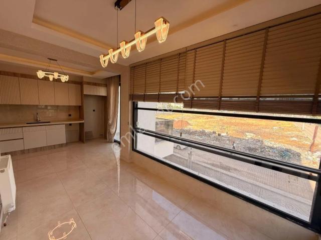 Havaallanı Kavşagında Sıfır 2,5+1 Kiralık Daire