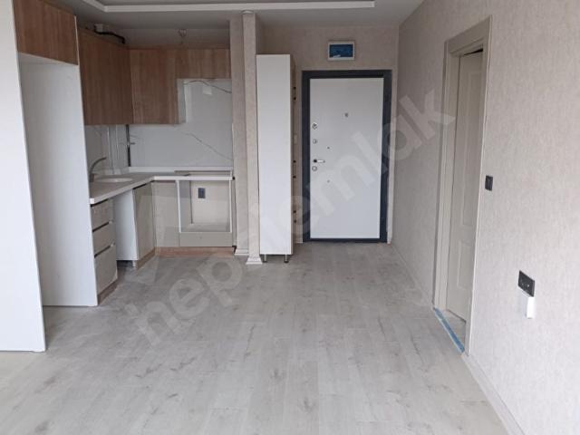 HAVALİMANI VE PROTOKOL YOLU YANINDA KUPON DAİRE