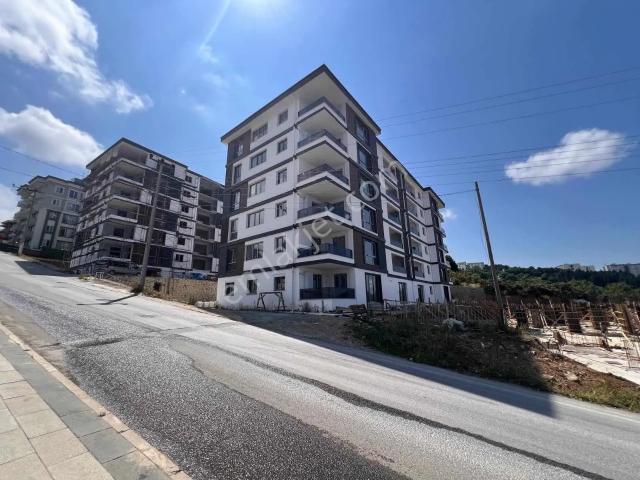 Havalimanına Yürüme Mesafesinde Sıfır 3+1 Satılık Daire