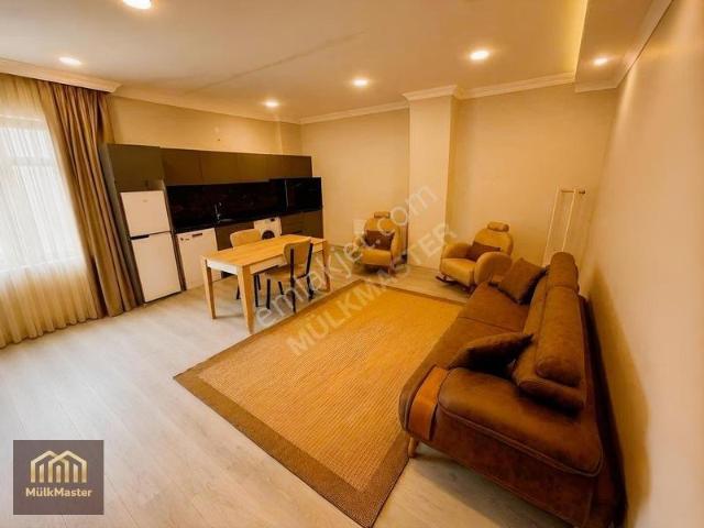Havalimanı Yolu Üzerinde Full Eşyalı Stüdyo Daire
