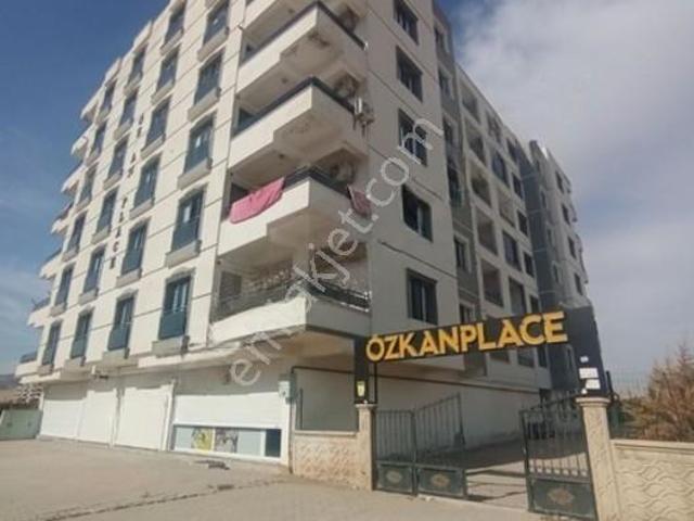 Havalimani Karşısı Park Manzaralı 4+1 Daire