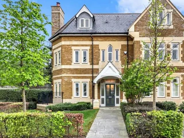 Havanna Drive, London, NW11 0JJ, United Kingdom | 5 bed house for rent #122786203 | Rentberry