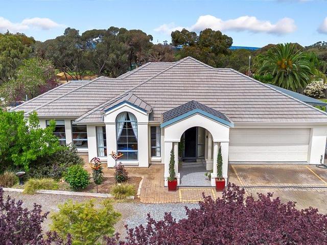 Have It All on Horseshoe Drive!