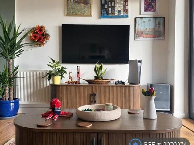 Havelock Road, Southall, UB2 2 bed flat to rent £2,000 pcm £462 pw