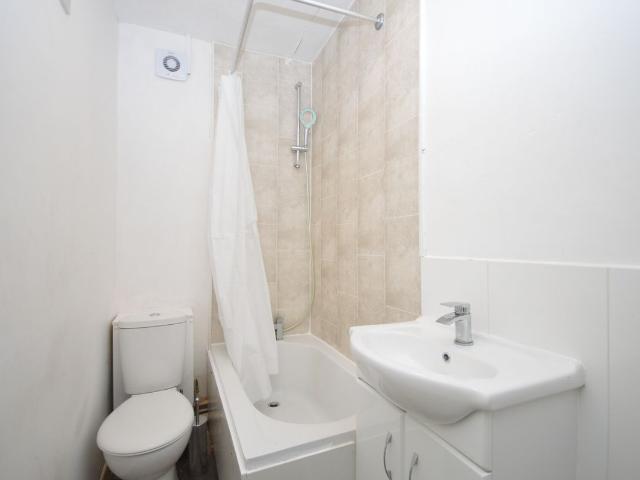 Havelock Street, Kettering NN16, 1 bed terraced house to rent, £800 pcm | PrimeLocation