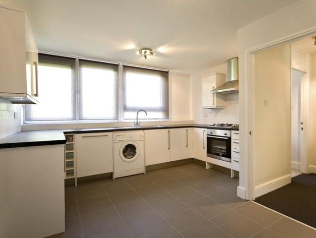Haverstock Road, Chalk Farm NW5, 4 bed maisonette to rent, £3,600 pcm | PrimeLocation